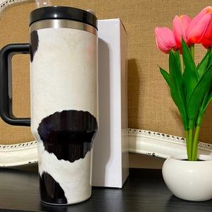🎉❤️ HOST PICK!! Cow Print Tumbler with Lid Handle Straw